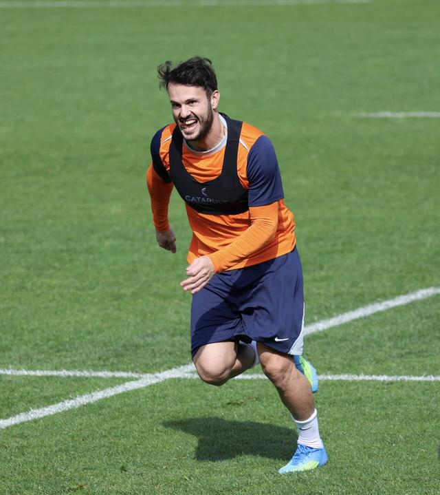 山东泰山备战大连英博：三外援缺席训练，高准